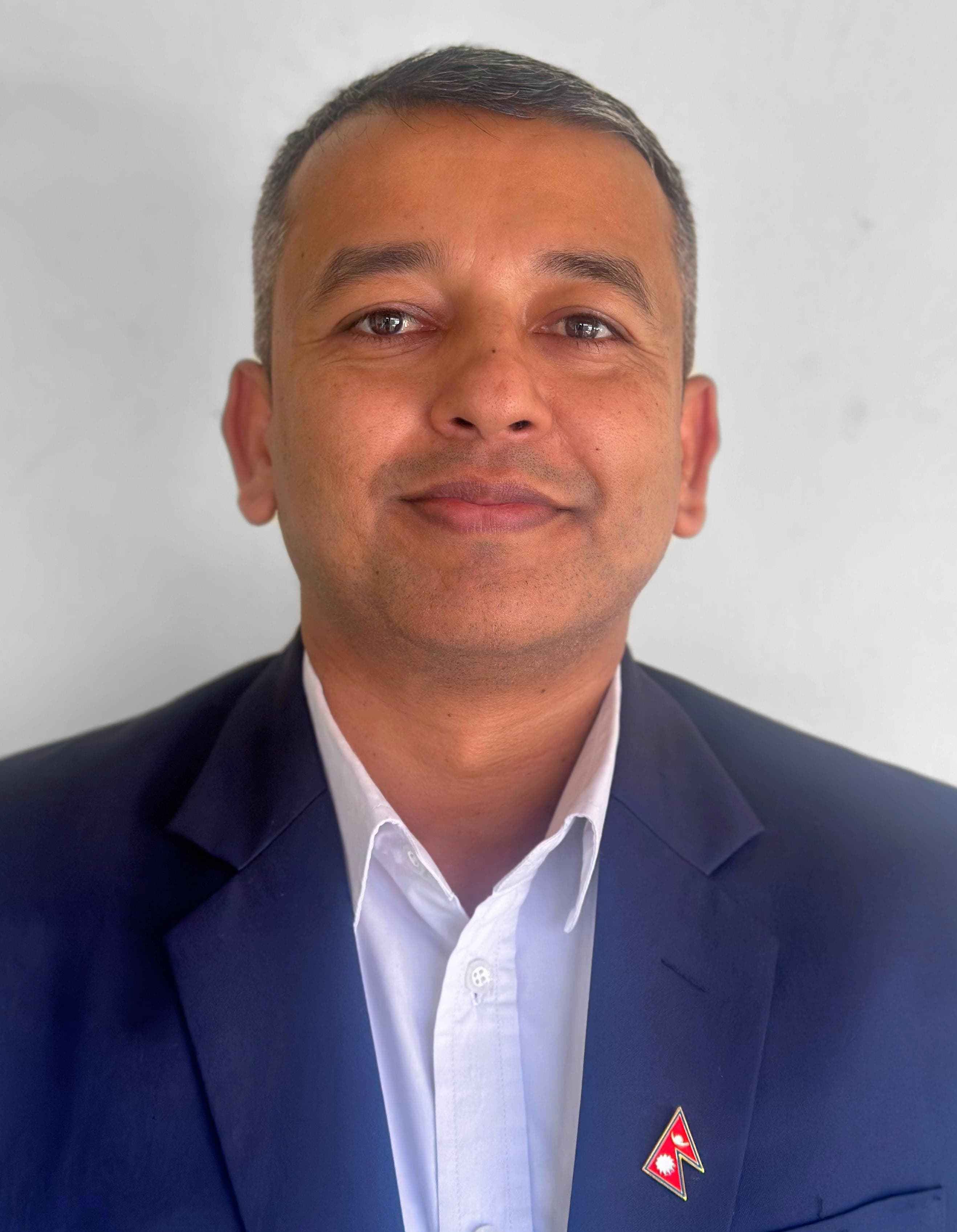 वरिष्ठ अनुसन्धान अधिकृत